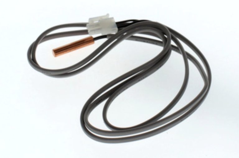 Bosch Givare NTC 1338 mm molex