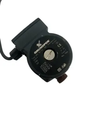 Grundfos Cirkulationspump UPS 15-40 130 Begagnad