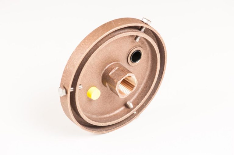 Täckbricka i mässing R25 139-168mm